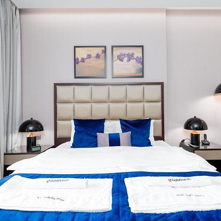 Stunning Studio Near Burj Khalifa دبي المظهر الخارجي الصورة